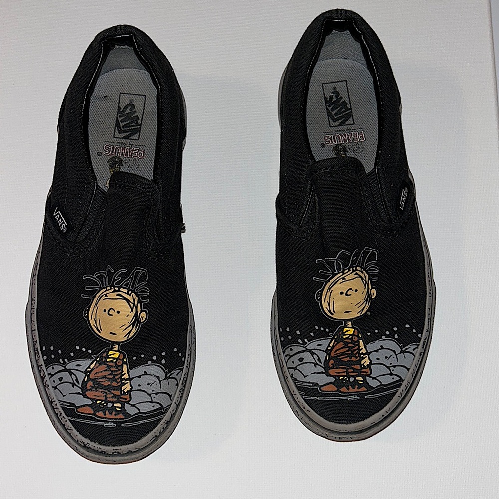 VANS Charlie Brown Slides